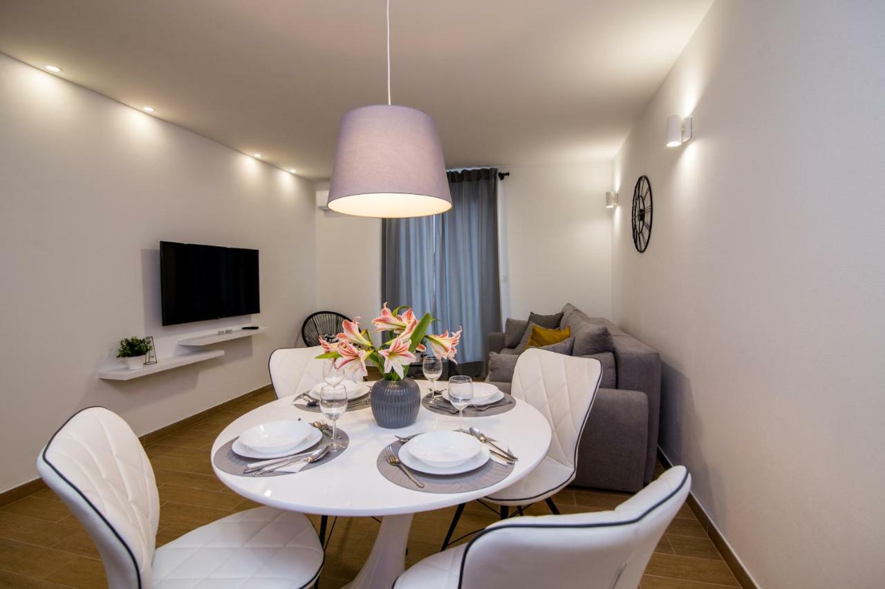 Fk Apartments Pakoštane 外观 照片