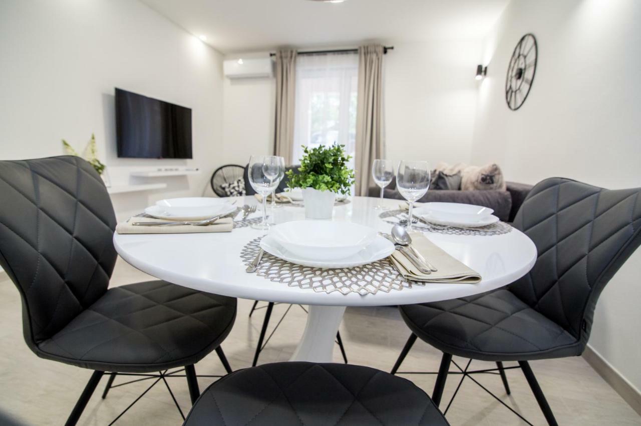 Fk Apartments Pakoštane 外观 照片