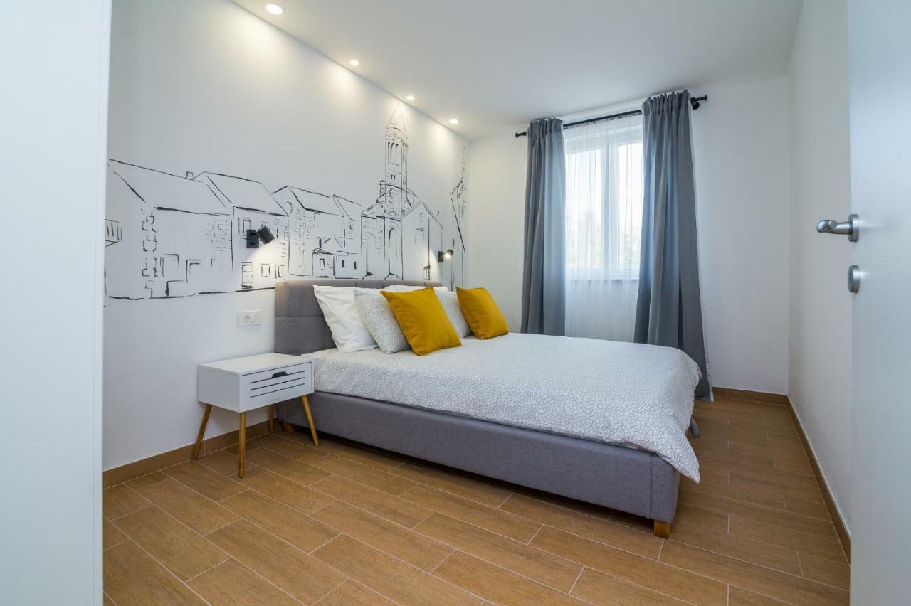 Fk Apartments Pakoštane 外观 照片